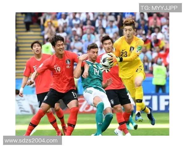 足球场上的璀璨明星带你领略世界顶级球技与荣耀时刻